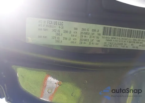 2018 Jeep Grand Cherokee Trailhawk 4X4 z USA, uszkodzony, nr VIN 1C4RJFLGXJC318238